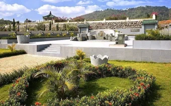 Menjawab Pertanyaan mengapa Makam Tionghoa Berukuran Besar